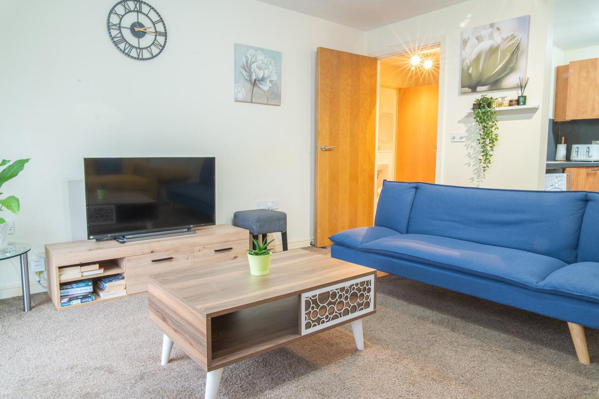 Stay In Our Stylish Flat! & Secure Building & Sleeps Up To 4 Birmingham Esterno foto